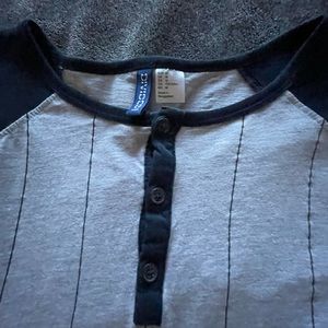 Baseball tee